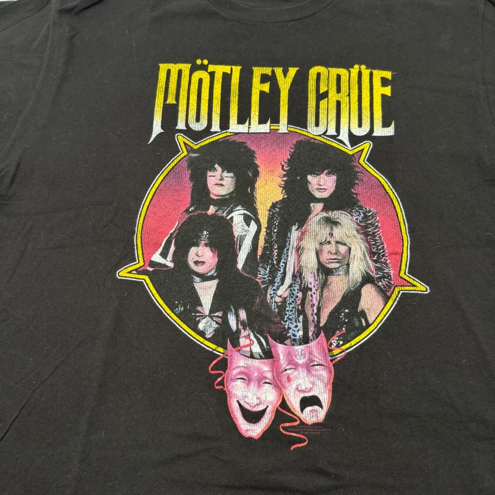 Motley Crue Tultex Black Graphic T-Shirt Mens XL Rock Band Theater Masks 202 - Picture 2 of 8